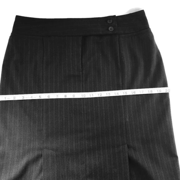 Geoffrey Beene Sport Women's Pin Stripe Black Skirt Size 8 - Picture 11 of 12